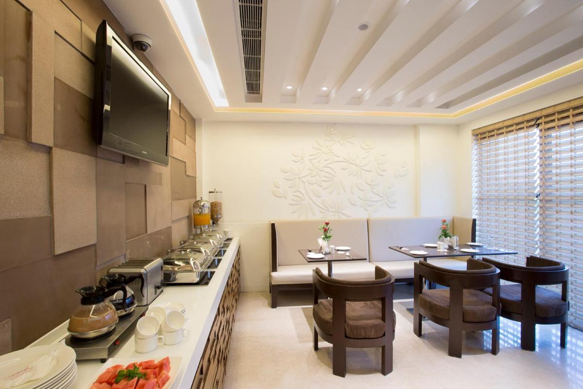 Jasmine Boutique Hotel Jasola New Delhi Eksteriør billede