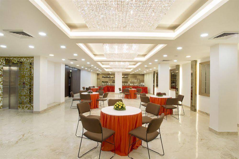 Jasmine Boutique Hotel Jasola New Delhi Eksteriør billede