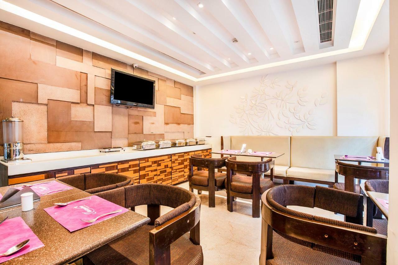 Jasmine Boutique Hotel Jasola New Delhi Eksteriør billede